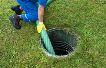 emptying household septic tank